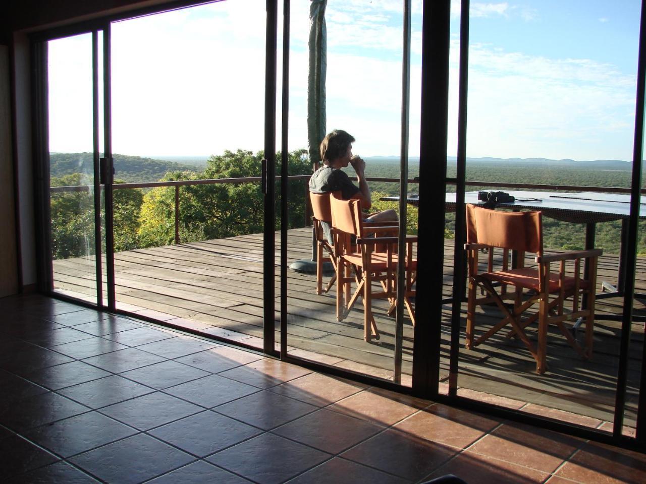 Onduri Lodge Outjo Bagian luar foto