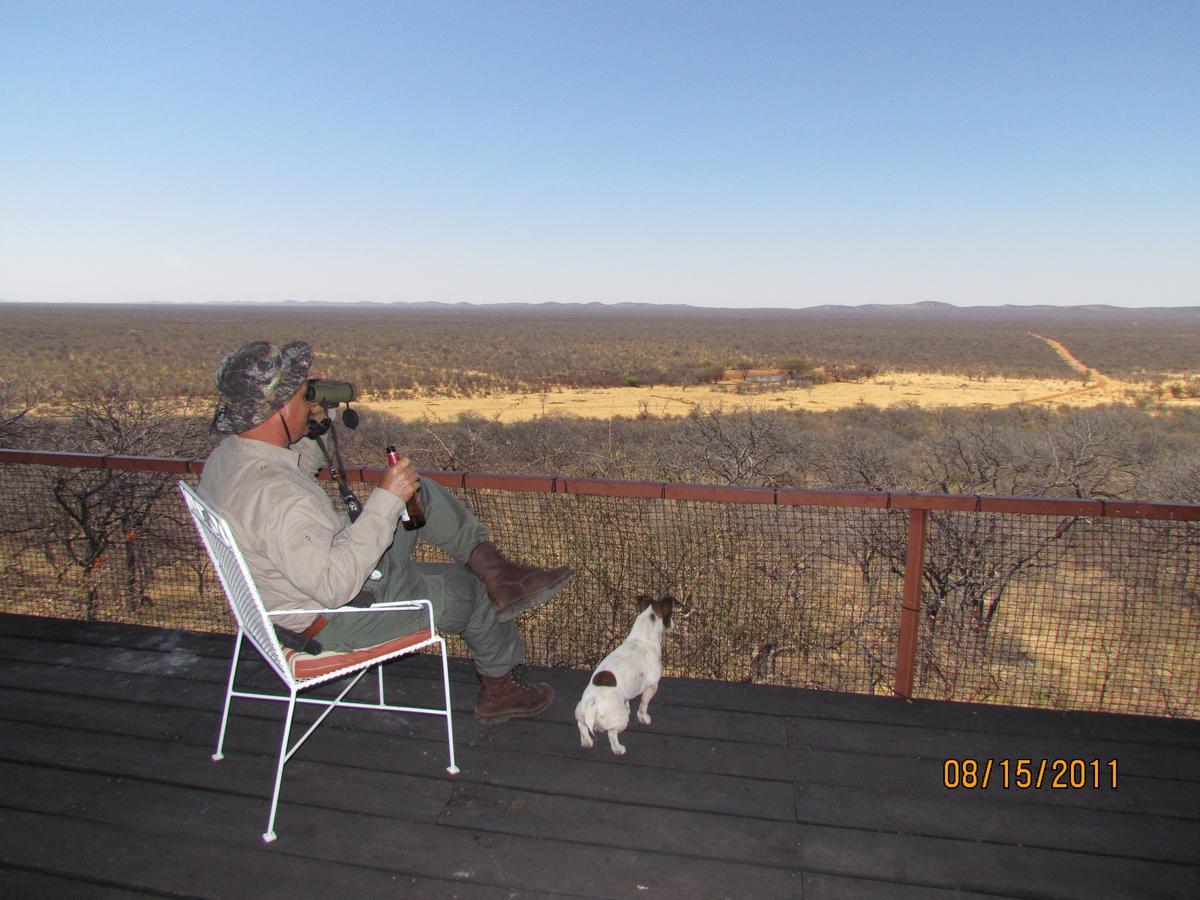 Onduri Lodge Outjo Bagian luar foto