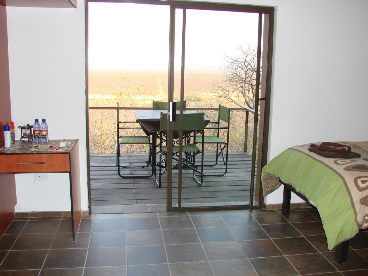 Onduri Lodge Outjo Bagian luar foto