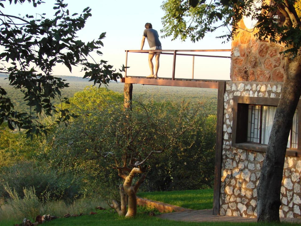 Onduri Lodge Outjo Bagian luar foto